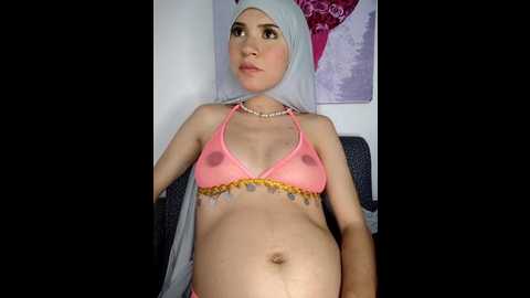 Media: hanaa_18 Stripchat 2025-06-11 04:28:00