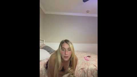 kaylayoung12 @ stripchat on 20250611