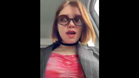 Media: lucy_joy Stripchat 2025-06-11 08:08:00