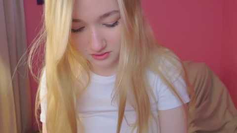 milaa_sun @ stripchat on 20250611