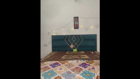 Media: unicorn_cpl Stripchat 2025-06-11 02:48:00
