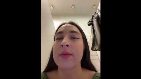 holly_play @ stripchat on 20250612
