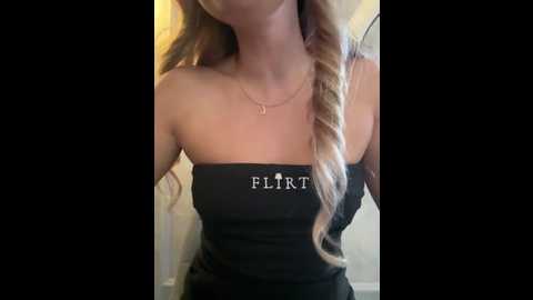 Media: jackie_white_ Stripchat 2025-06-12 05:30:00