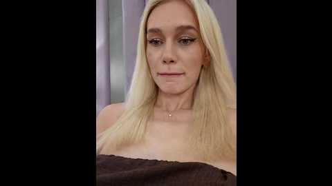 Media: kristinadane Stripchat 2025-06-12 09:22:00