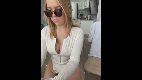 little_forest_elf @ stripchat on 20250612
