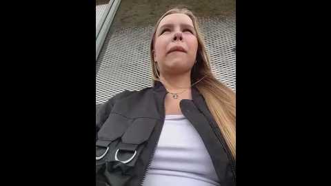 liza_risky @ stripchat on 20250612