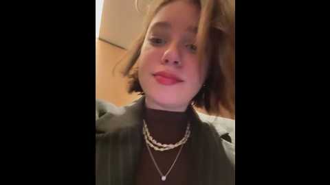 Media: lucy_joy Stripchat 2025-06-12 10:33:00