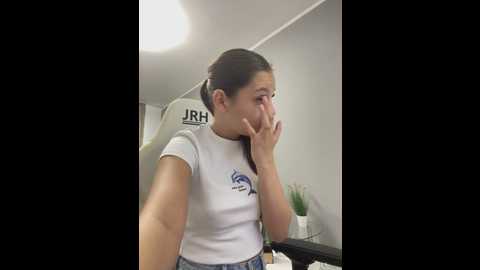 18teengirl3 @ stripchat on 20250613