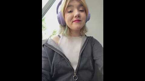 baby__naughty @ stripchat on 20250613