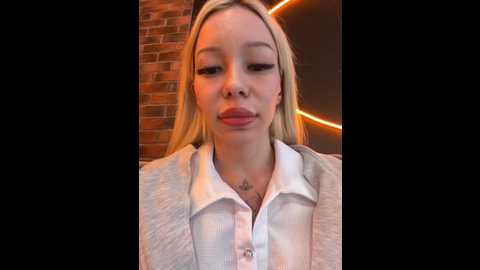 Media: babydolll Stripchat 2025-06-13 12:28:00