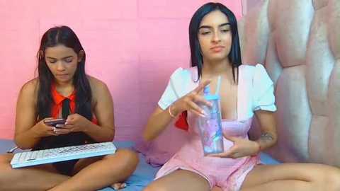 Media: candymia68 Stripchat 2025-06-13 03:02:00