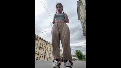 Media: cuteperseon Stripchat 2025-06-13 16:19:00