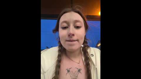 cuteperseon @ stripchat on 20250613