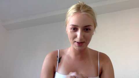 kitty_swetty @ stripchat on 20250613