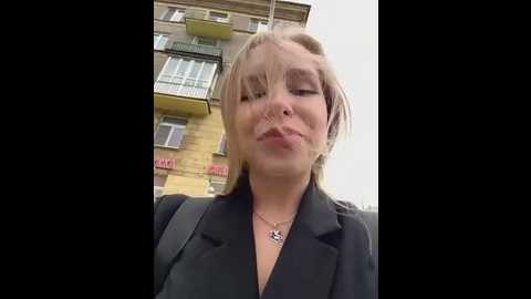 liza_risky @ stripchat on 20250613