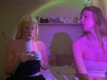 molliebabe @ stripchat on 20250613