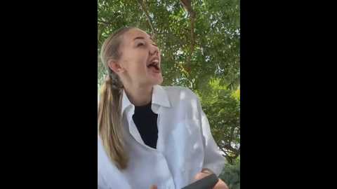 Media: aniemiller Stripchat 2025-06-14 09:42:00