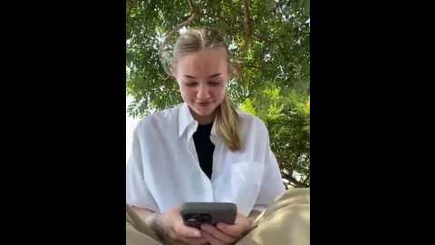 Media: aniemiller Stripchat 2025-06-14 11:39:00