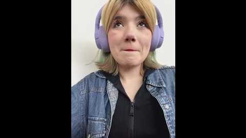 Media: baby__naughty Stripchat 2025-06-14 10:20:00