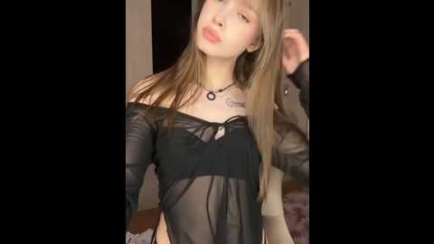 Media: bellasecrett Stripchat 2025-06-14 18:34:00