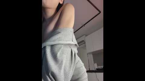hinarin @ stripchat on 20250614