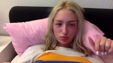 kitty_swetty @ stripchat on 20250614