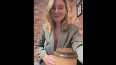 the_snowwhitee @ stripchat on 20250614