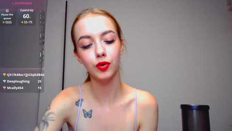 a_karolina @ stripchat on 20250615
