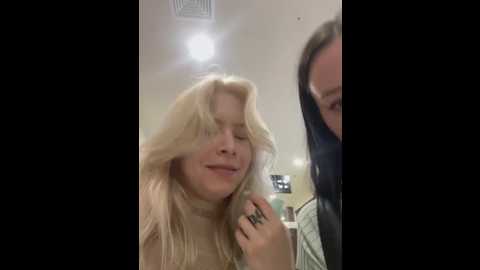 cum_girlss @ stripchat on 20250615