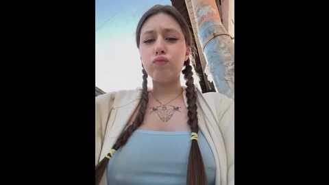 cuteperseon @ stripchat on 20250615