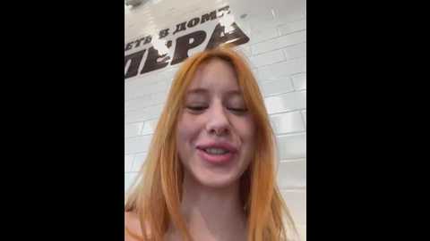 Media: foxy_heart Stripchat 2025-06-15 02:12:00