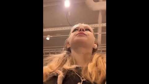 julie_bae @ stripchat on 20250615