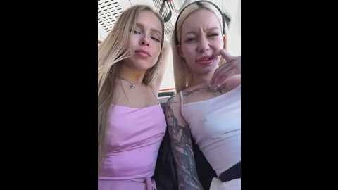liza_risky @ stripchat on 20250615