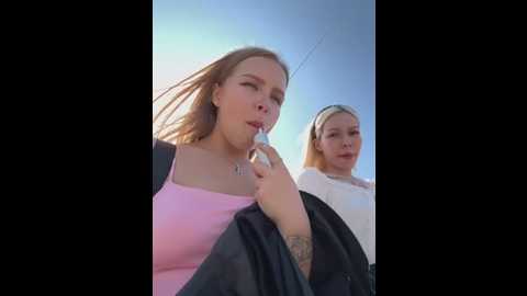 liza_risky @ stripchat on 20250615