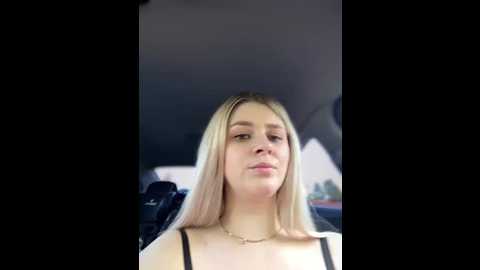 love_bri @ stripchat on 20250615
