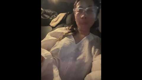 Media: sexy_bobo520 Stripchat 2025-06-15 12:47:00