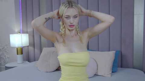 Media: kristinadane Stripchat 2025-06-16 04:14:00
