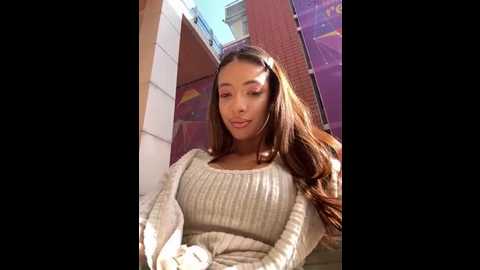Media: laylakristall Stripchat 2025-06-16 06:03:00