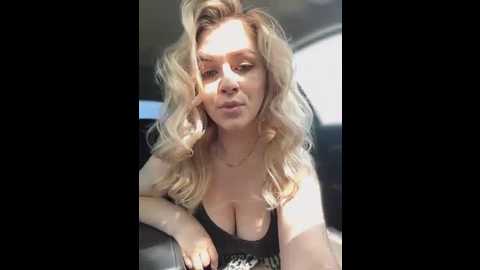 love_bri @ stripchat on 20250616