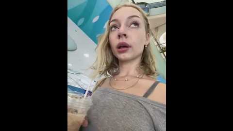 Media: melissa_grr Stripchat 2025-06-16 06:52:00