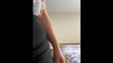 b_bonya_m @ stripchat on 20250617