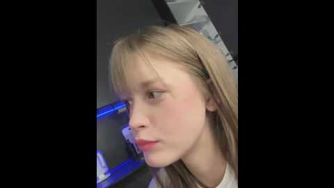bellasecrett @ stripchat on 20250617