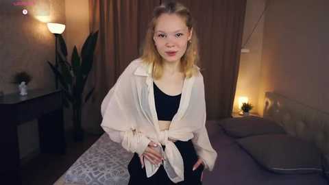cloverchurchey @ stripchat on 20250617