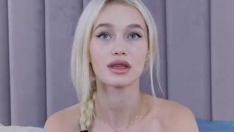 Media: kristinadane Stripchat 2025-06-17 06:04:00