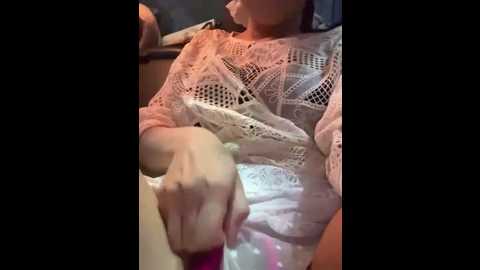 Media: sexy_bobo520 Stripchat 2025-06-17 11:59:00