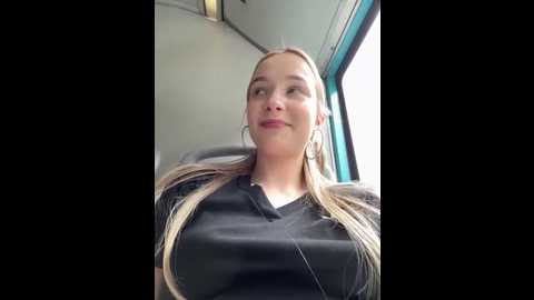 Media: baby_tiny Stripchat 2025-06-18 13:29:00