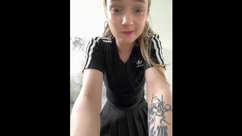 baby_tiny @ stripchat on 20250618