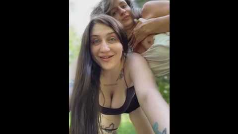 Media: evvamur Stripchat 2025-06-18 06:49:00