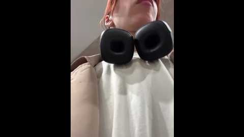 lily__belle @ stripchat on 20250618