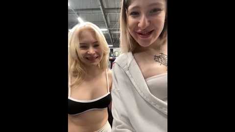littlebitchesss @ stripchat on 20250618